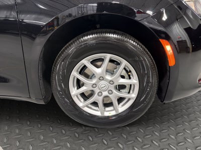 2026 Chrysler Voyager LX