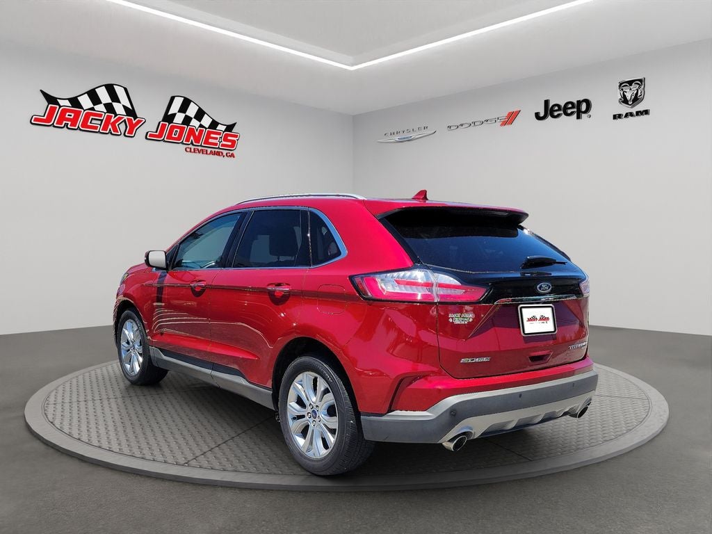 2020 Ford Edge Titanium