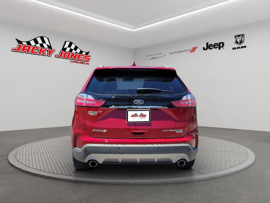 2020 Ford Edge Titanium