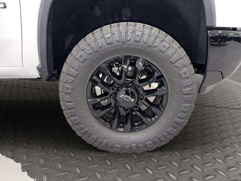 2025 Chevrolet Silverado LTZ