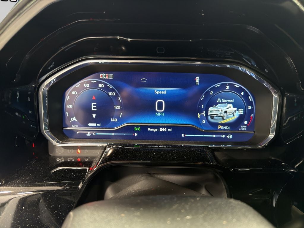 2025 Chevrolet Silverado LTZ