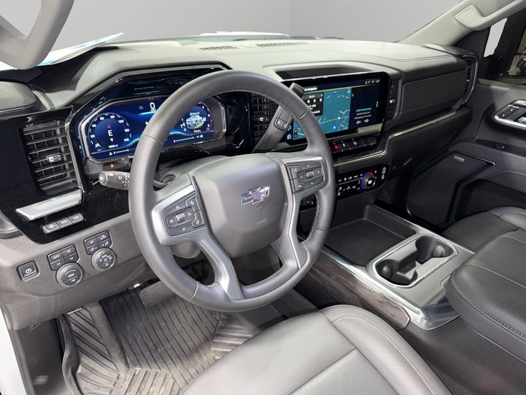 2025 Chevrolet Silverado LTZ