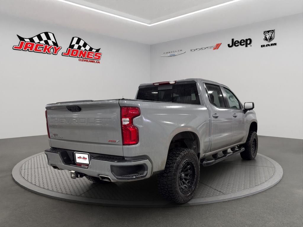 2025 Chevrolet Silverado RST