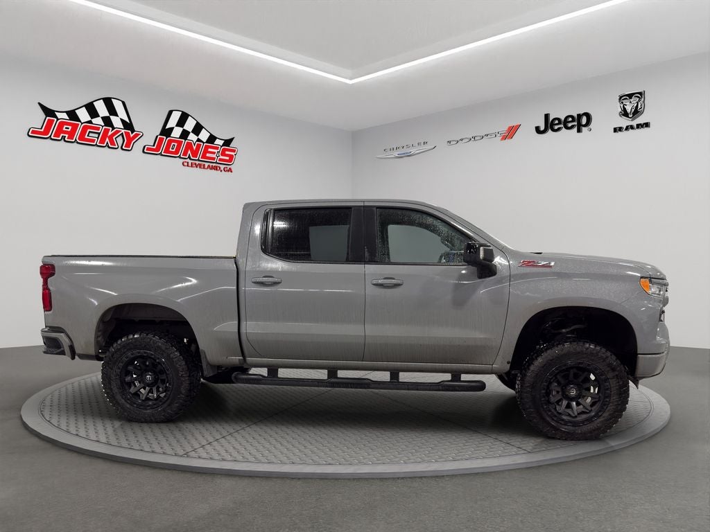 2025 Chevrolet Silverado RST