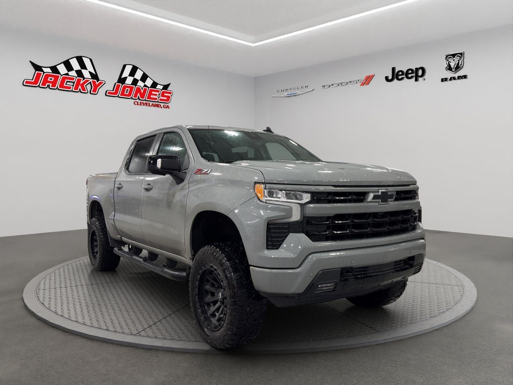 2025 Chevrolet Silverado RST
