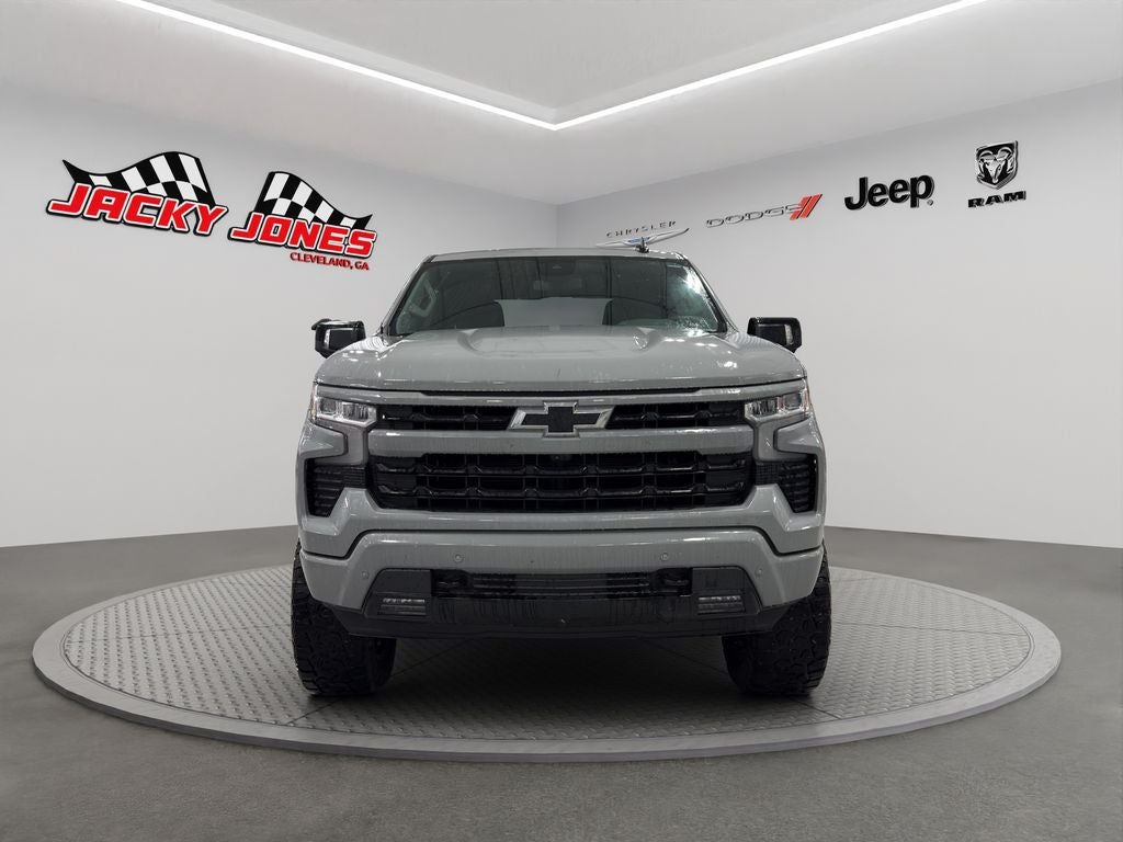 2025 Chevrolet Silverado RST