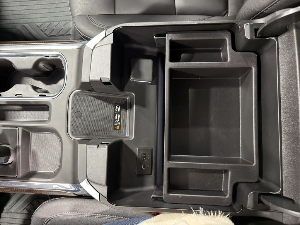 2025 Chevrolet Silverado RST