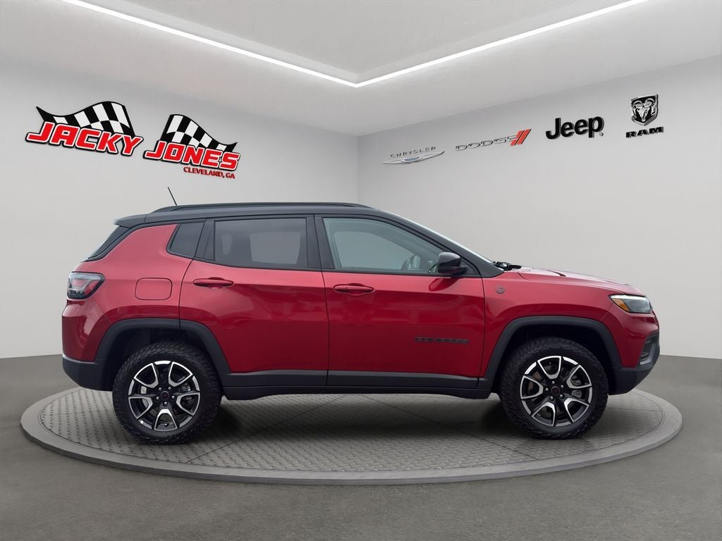 2025 Jeep Compass Trailhawk