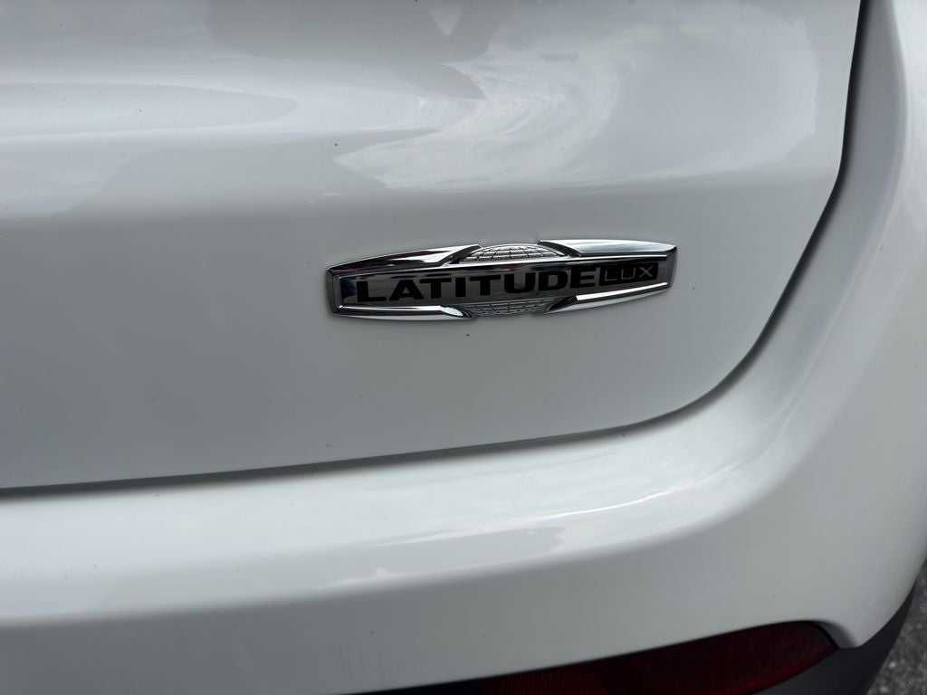 2023 Jeep Compass Latitude Lux