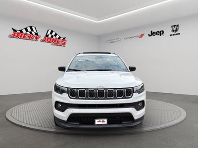 2023 Jeep Compass Latitude Lux