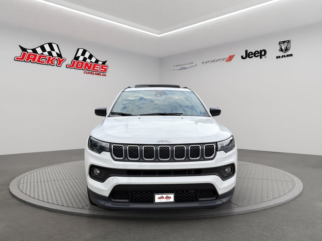 2023 Jeep Compass Latitude Lux