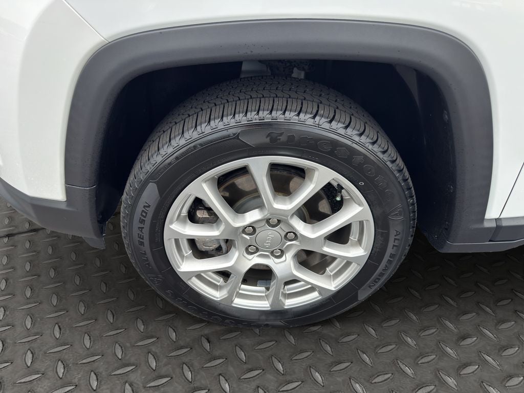 2023 Jeep Compass Latitude Lux