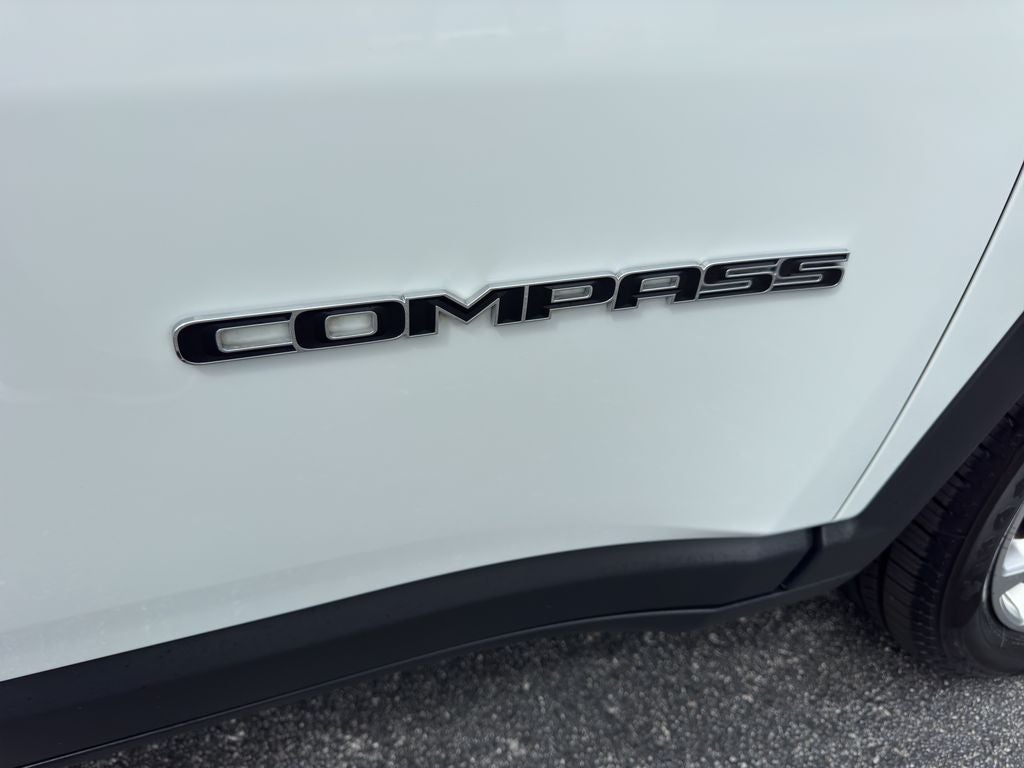 2023 Jeep Compass Latitude Lux