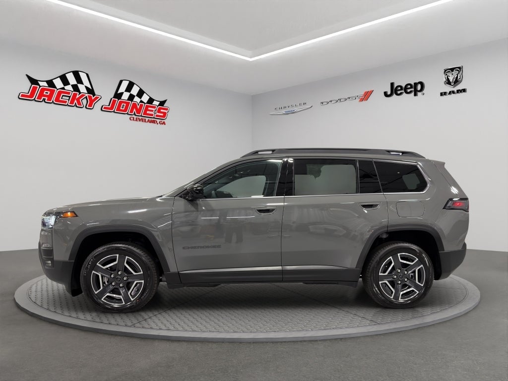 2026 Jeep Cherokee Laredo
