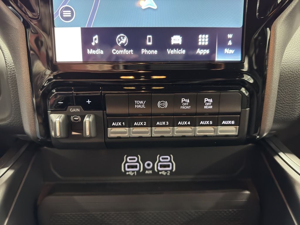 2025 RAM 3500 Big Horn