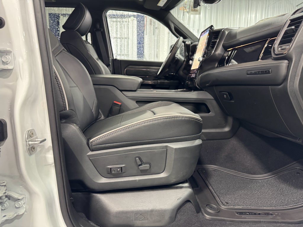 2025 RAM 3500 Limited