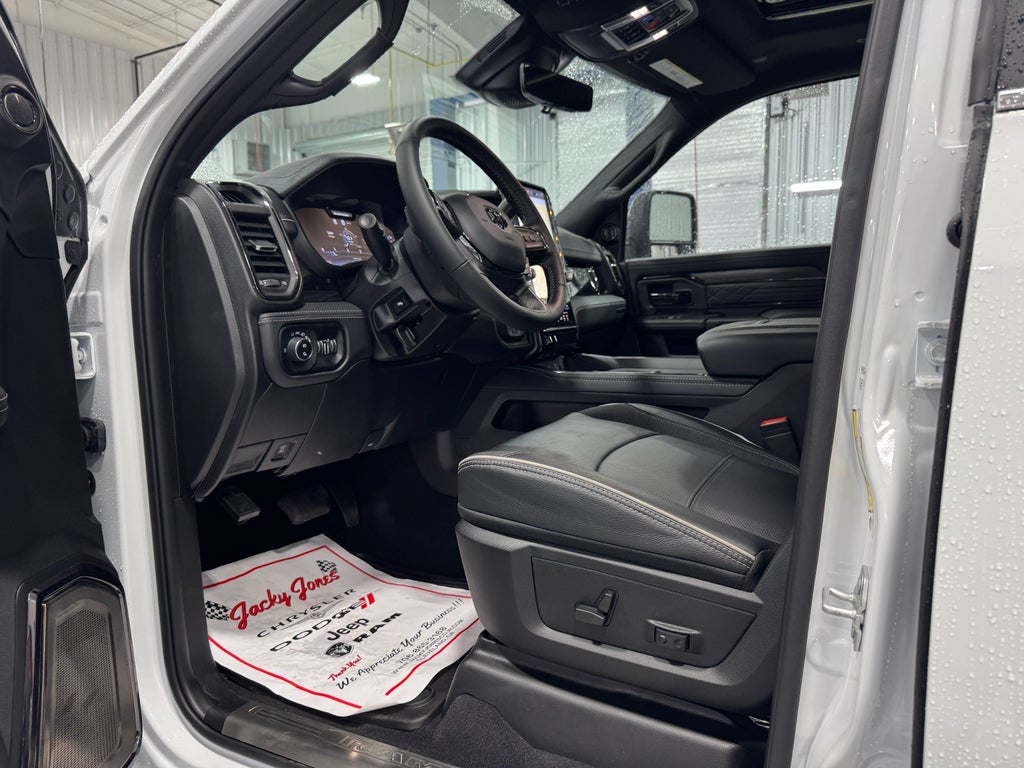 2025 RAM 3500 Limited