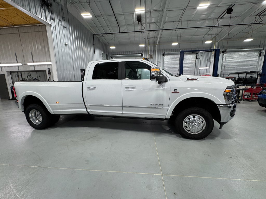 2025 RAM 3500 Limited