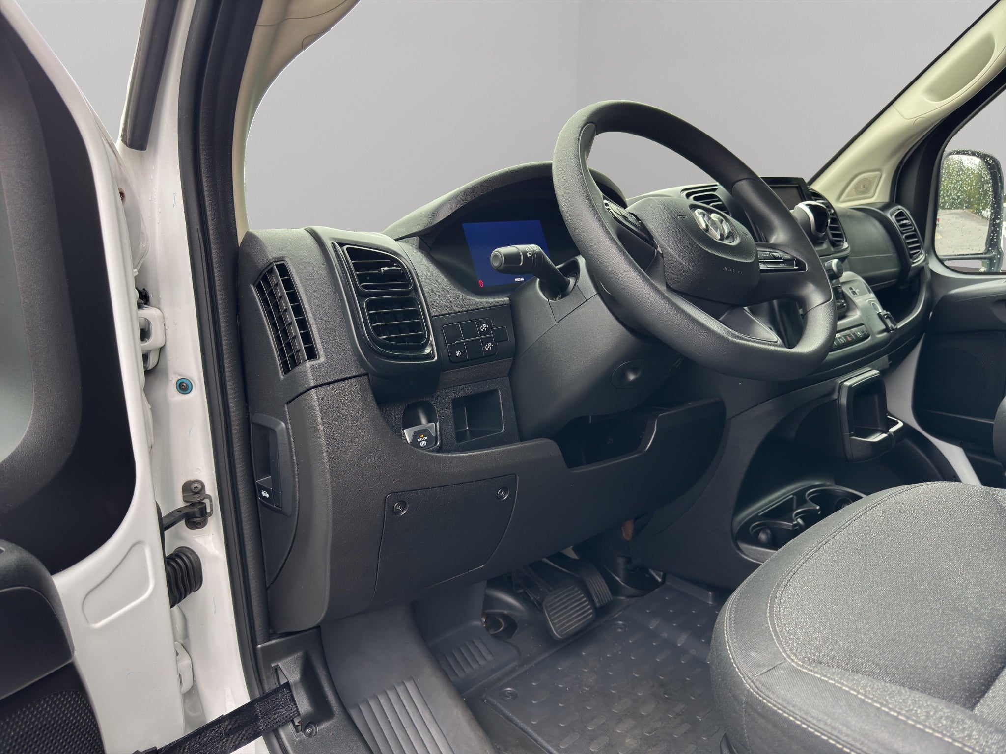 2025 RAM ProMaster 2500 Tradesman