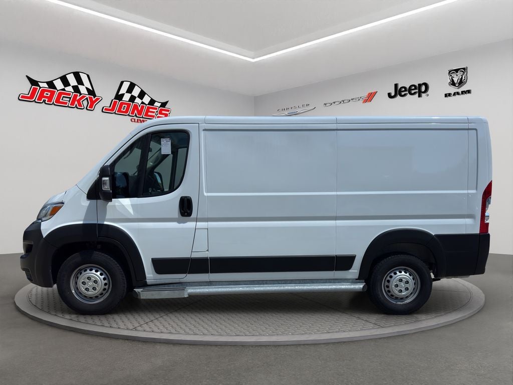 2025 RAM ProMaster 2500 Tradesman