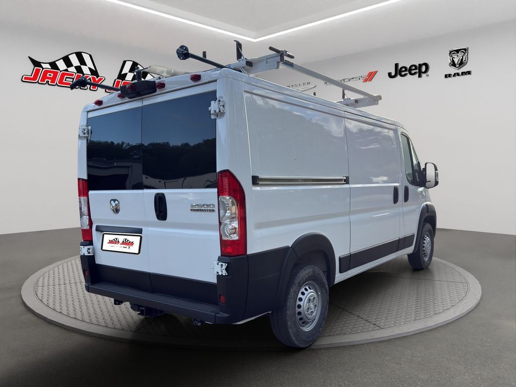 2025 RAM ProMaster 2500 Tradesman