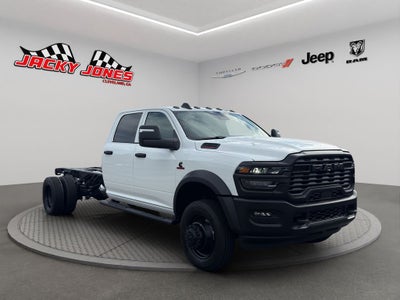 2026 RAM 4500 Chassis Tradesman 4x2 Crew Cab 84" CA 197.4" WB