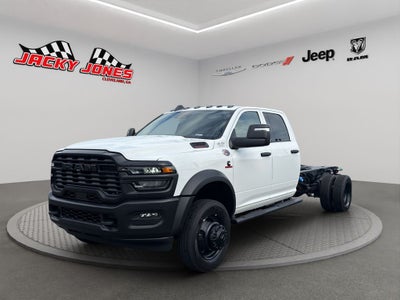 2026 RAM 4500 Chassis Tradesman 4x2 Crew Cab 84" CA 197.4" WB