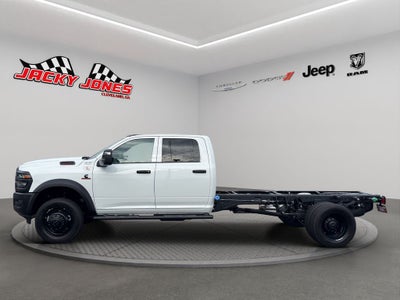 2026 RAM 4500 Chassis Tradesman 4x2 Crew Cab 84" CA 197.4" WB