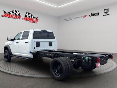 2026 RAM 4500 Chassis Tradesman 4x2 Crew Cab 84" CA 197.4" WB
