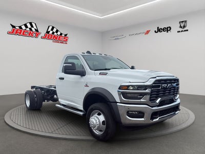 2026 RAM 4500 Chassis Tradesman 4x4 Reg Cab 84" CA 168.5" WB
