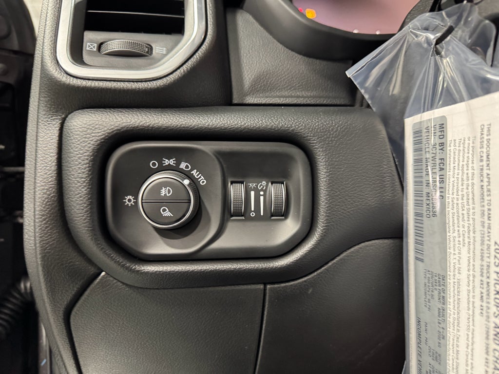 2025 RAM 4500 Chassis Big Horn