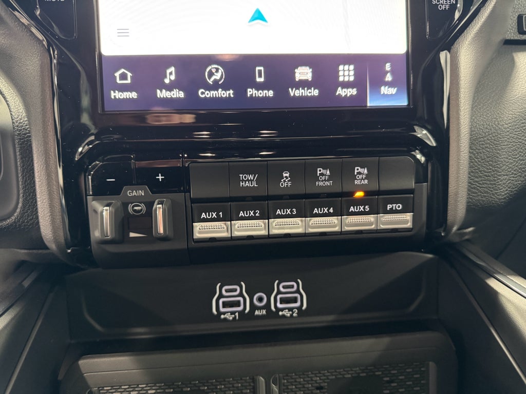 2025 RAM 4500 Chassis Big Horn