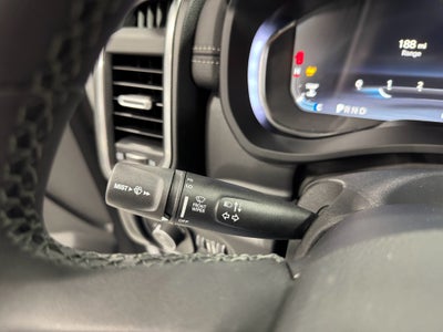 2025 RAM 4500 Chassis Big Horn 4x4 Crew Cab 60" CA 173.4" WB