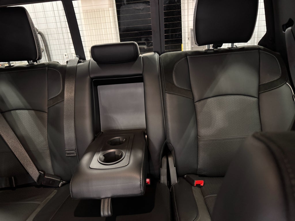 2025 RAM 4500 Chassis Big Horn 4x4 Crew Cab 60" CA 173.4" WB