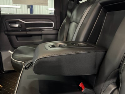 2025 RAM 4500 Chassis Big Horn 4x4 Crew Cab 60" CA 173.4" WB