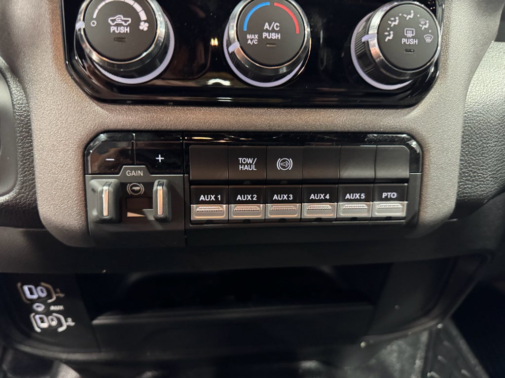 2025 RAM 4500 Chassis Tradesman