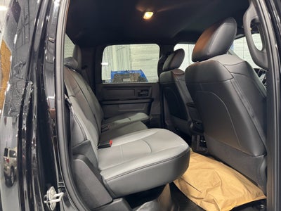 2025 RAM 4500 Chassis Tradesman 4x4 Crew Cab 60" CA 173.4" WB