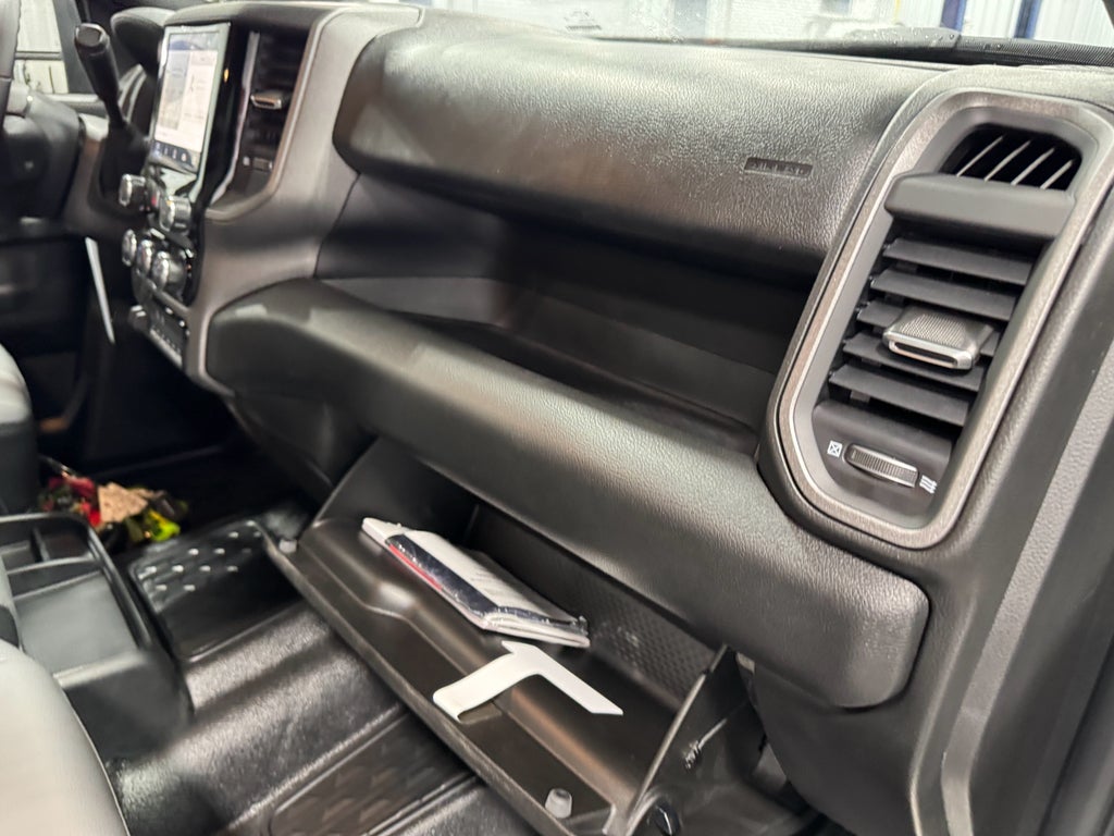 2025 RAM 4500 Chassis Tradesman 4x4 Crew Cab 60" CA 173.4" WB