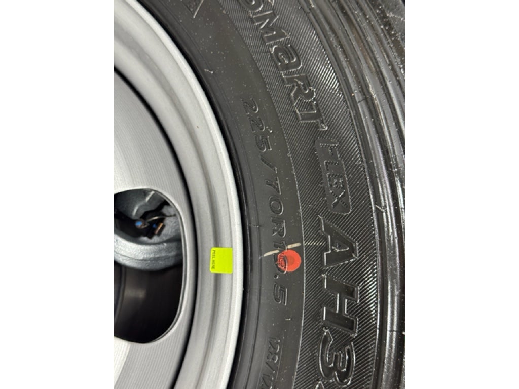 2025 RAM 4500 Chassis Tradesman 4x4 Crew Cab 60" CA 173.4" WB