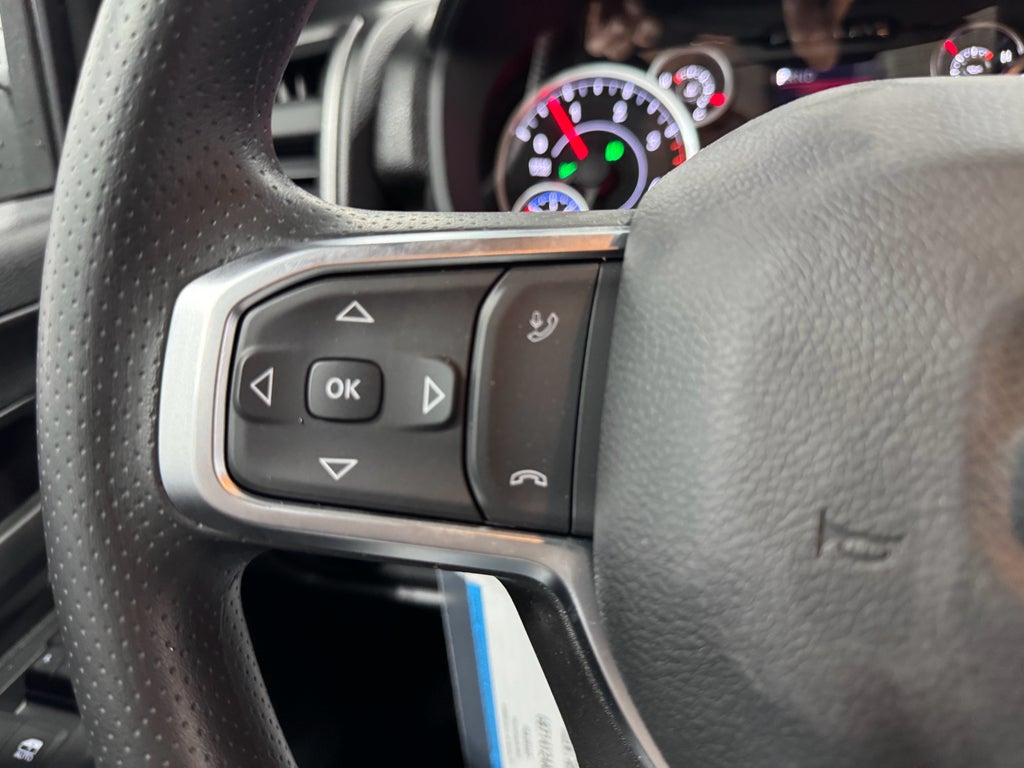 2025 RAM 4500 Chassis Tradesman 4x4 Crew Cab 60" CA 173.4" WB