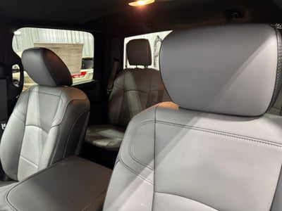 2025 RAM 4500 Chassis Tradesman 4x4 Crew Cab 60" CA 173.4" WB