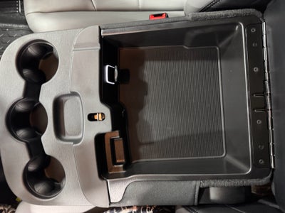 2025 RAM 4500 Chassis Tradesman 4x4 Crew Cab 84" CA 197.4" WB