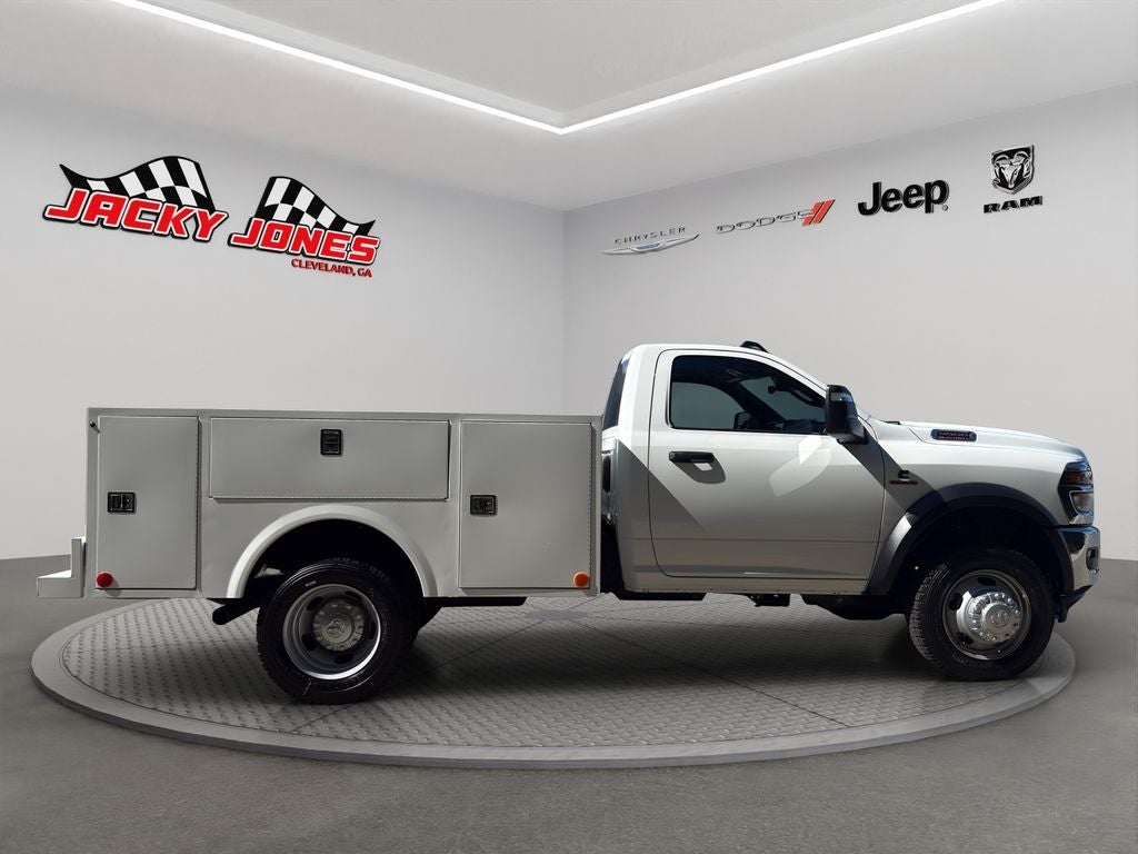 2026 RAM 5500 Chassis Tradesman