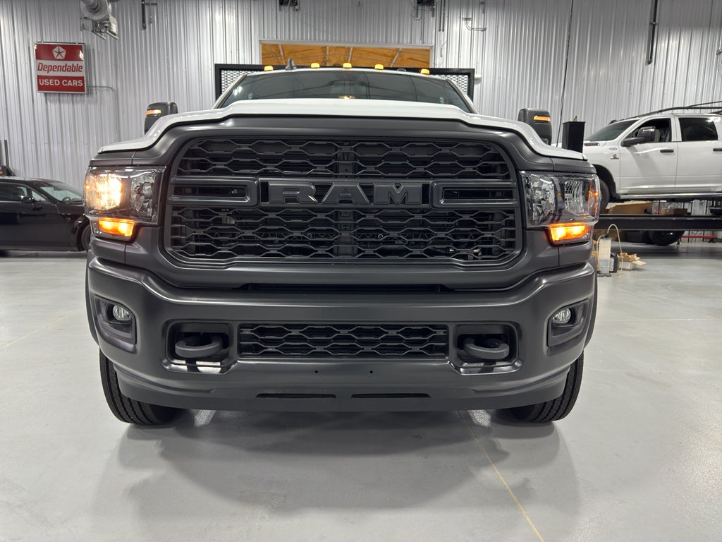 2024 RAM 5500 Chassis Tradesman
