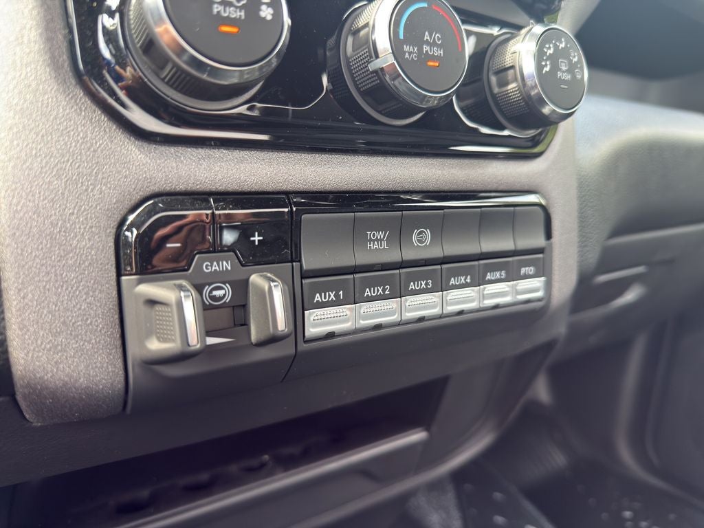 2026 RAM 5500 Chassis Tradesman