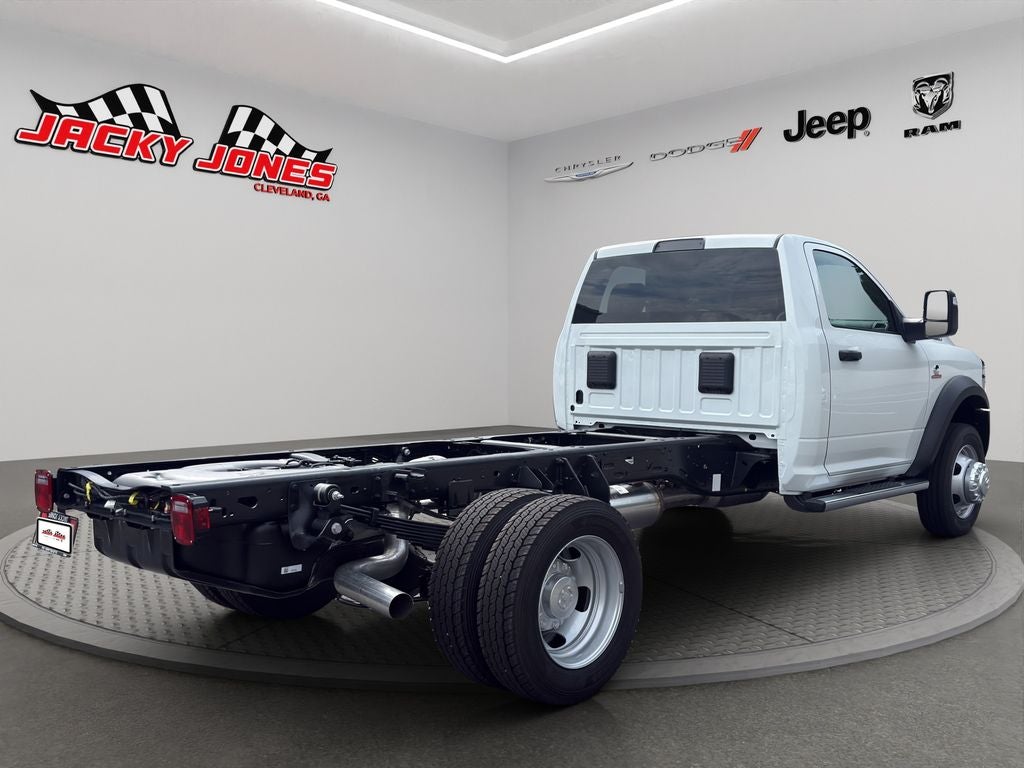 2026 RAM 5500 Chassis Tradesman