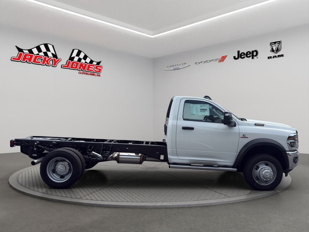 2026 RAM 5500 Chassis Tradesman