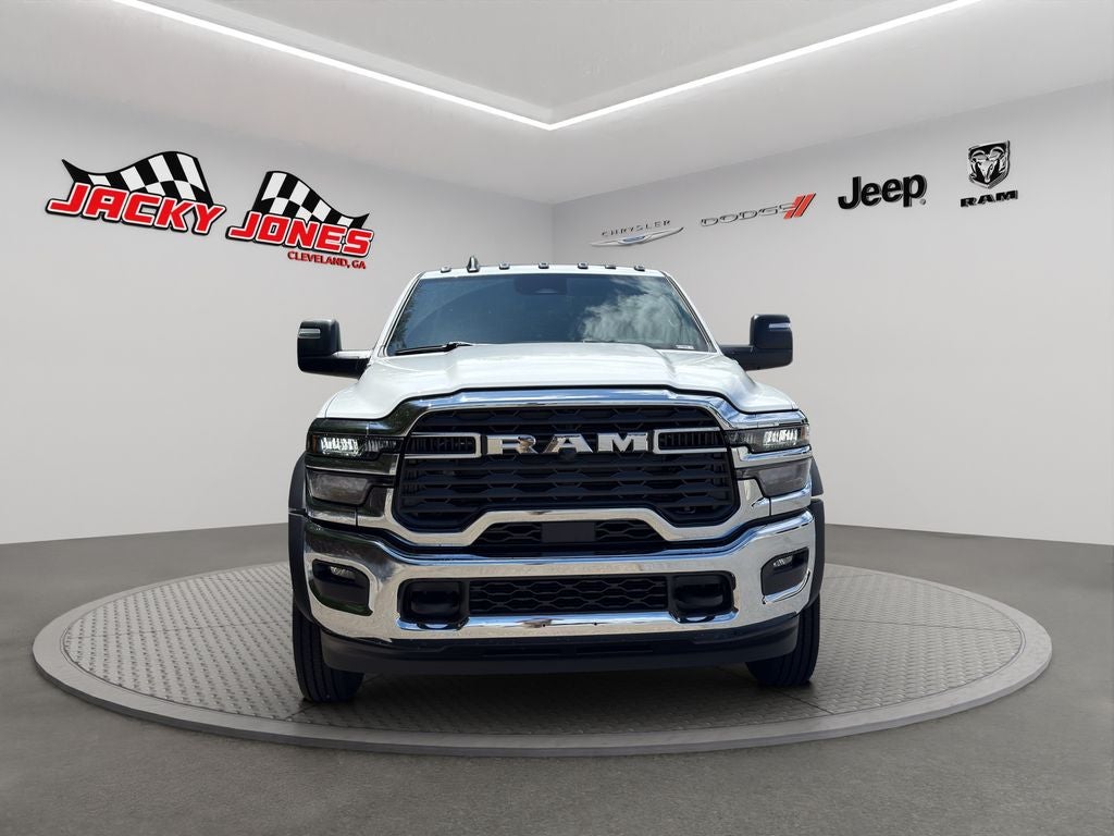 2026 RAM 5500 Chassis Tradesman 4x4 Reg Cab 84" CA 168.5" WB