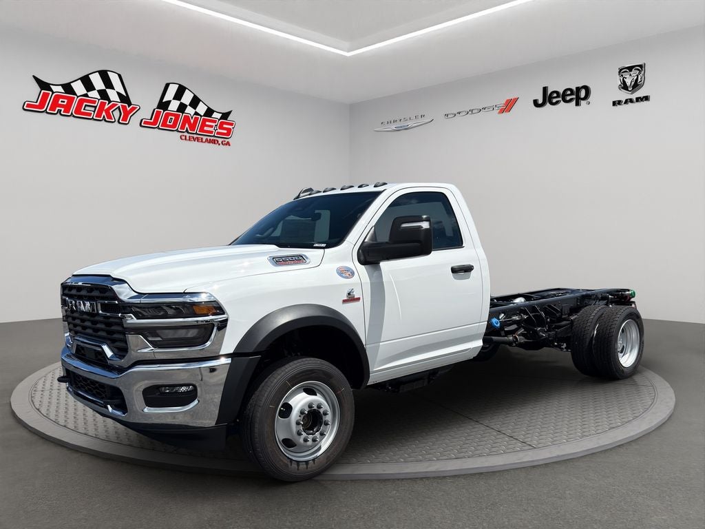 2026 RAM 5500 Chassis Tradesman 4x4 Reg Cab 84" CA 168.5" WB