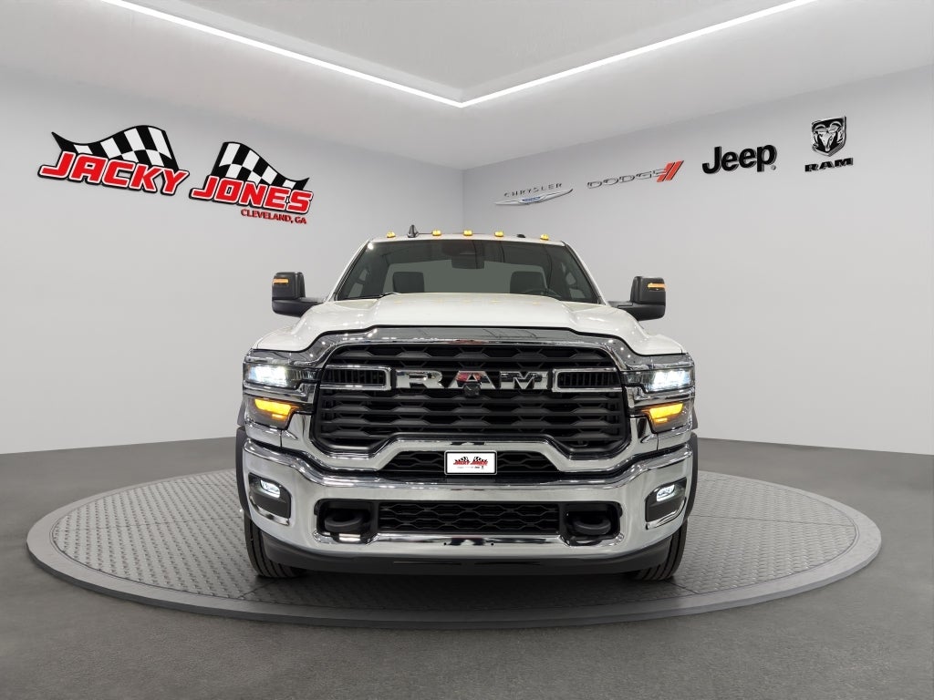 2026 RAM 5500 Chassis Tradesman 4x4 Reg Cab 84" CA 168.5" WB